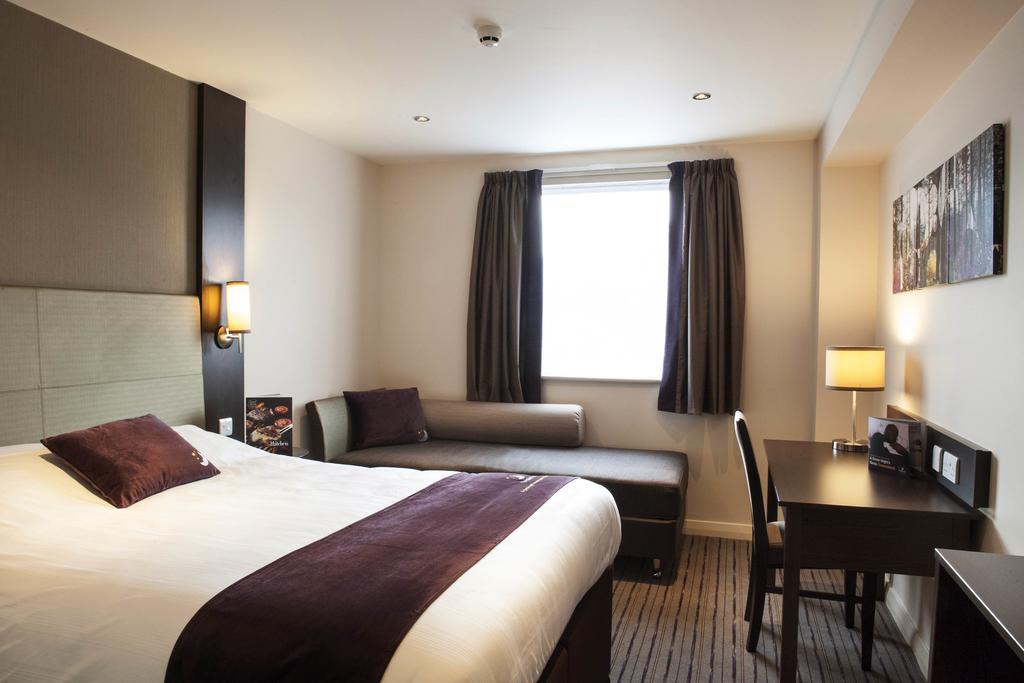 Premier Inn York North Hotel